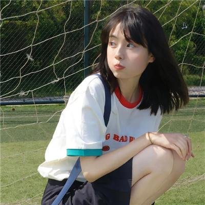 快乐的小鸡封面