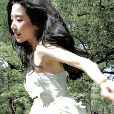在江边封面